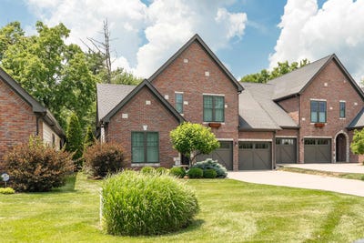 /international/us/1766-s-springhouse-drive-bloomington-in-110100511566/