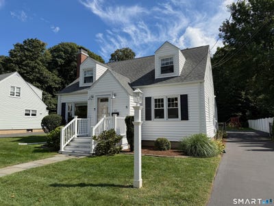 /international/us/51-home-place-branford-ct-110110323007/