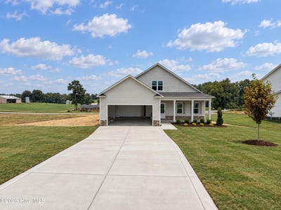 /international/us/14-silver-court-smithfield-nc-110110336142/
