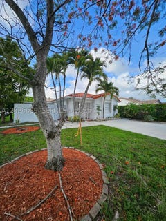 /international/us/9999-nw-25th-ter-doral-fl-110108358674/