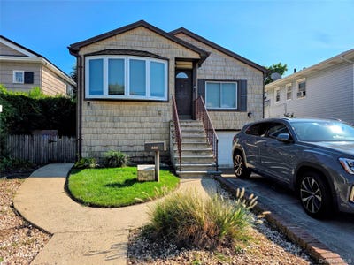 /international/us/354-e-beech-street-long-beach-ny-110119796136/