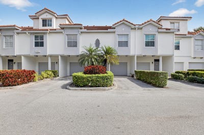 /international/us/2022-alta-meadows-lane-delray-beach-fl-110106456806/