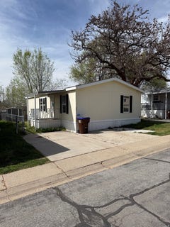 /international/us/526-n-1350-w-clearfield-ut-110107820018/