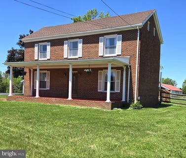 /international/us/8293-leetown-road-kearneysville-wv-110108581968/