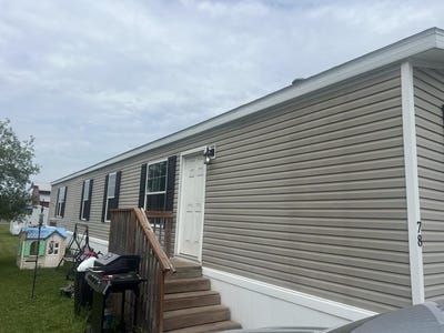 /international/us/2801-thielman-street-merrill-wi-110108661165/