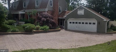 /international/us/205-edgewood-drive-wilmington-de-110105318646/