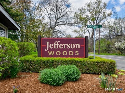/international/us/358-monticello-drive-branford-ct-110107819530/