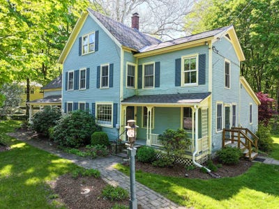 /international/us/458-e-main-street-middlebury-vt-110108657823/