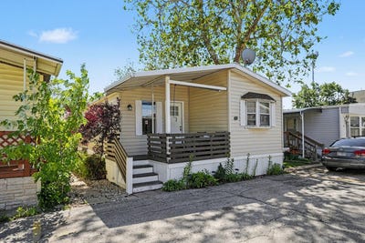 /international/us/2993-curtis-street-des-plaines-il-110108819807/