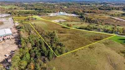 /international/us/64175-wintergreen-road-lore-city-oh-110103028184/