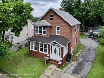 /international/us/332-south-street-newburgh-ny-110101400397/?lang=fr