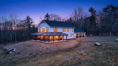 /international/us/544-whitefield-road-pittston-me-110107401608/