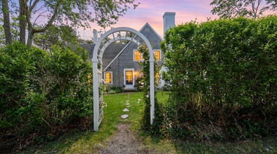 /international/us/27-whereaway-lane-wellfleet-ma-110107225715/