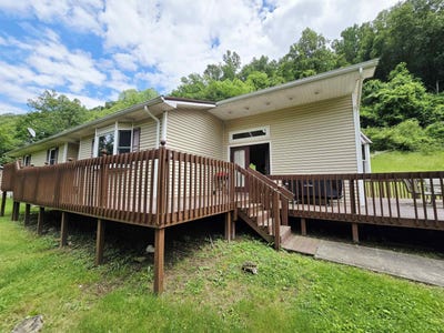 /international/us/3248-windmere-drive-huntington-wv-110100981201/