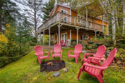 /international/us/20-mahara-lane-rangeley-me-110107400558/