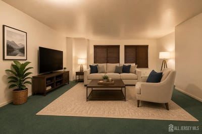 /international/us/184-bexley-lane-middlesex-nj-110108221879/