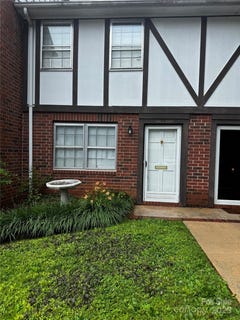 /international/us/1300-larchmont-place-salisbury-nc-110099930524/