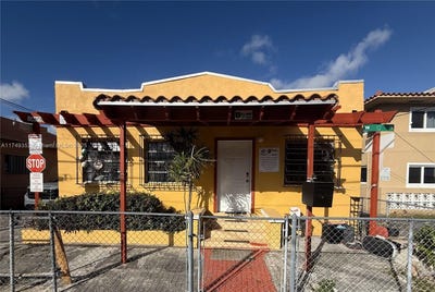 /international/us/240-sw-17th-ct-miami-fl-110097582893/