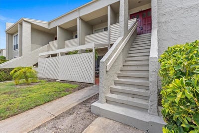/international/us/630-windrush-bay-drive-tarpon-springs-fl-110100703856/