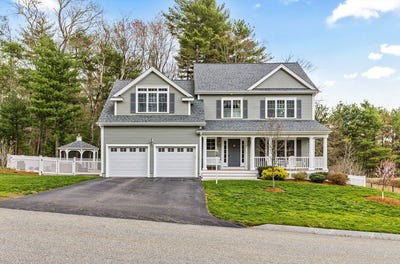 /international/us/4-brookmeadow-ln-grafton-ma-110107489558/