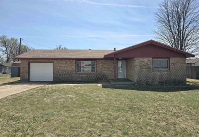 /international/us/419-15th-street-lacrosse-ks-110106757188/