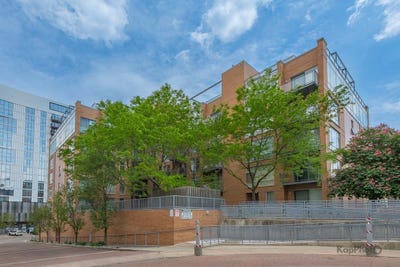 /international/us/1720-oak-avenue-evanston-il-110108449316/