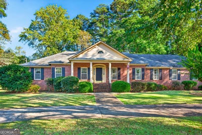 /international/us/628-lakewood-drive-lagrange-ga-110120625896/