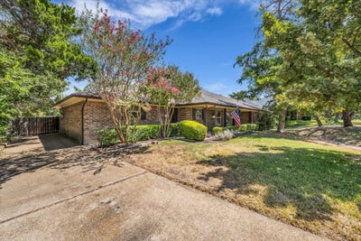 /international/us/705-poage-drive-woodway-tx-110110017249/