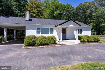 /international/us/20623-poplar-ridge-road-e-lexington-park-md-110108533104/