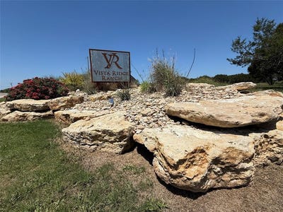 /international/us/1029-county-road-407a-nemo-tx-110108064790/
