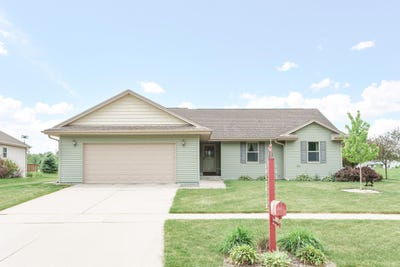 /international/us/311-e-sunset-drive-milton-wi-110108301738/