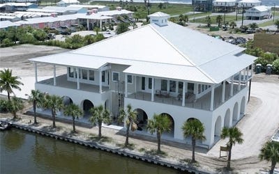 /international/us/1899-highway-1-grand-isle-la-110108220767/