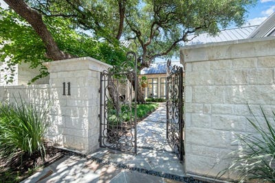 /international/us/11-inverness-boulevard-san-antonio-tx-110102332812/