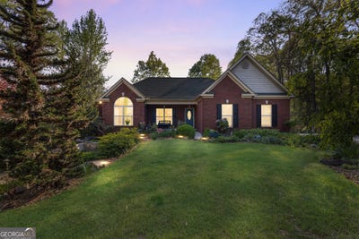 /international/us/204-linwood-demorest-ga-110099079854/