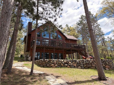 /international/us/16681-s-eagle-point-road-minong-wi-110108343796/