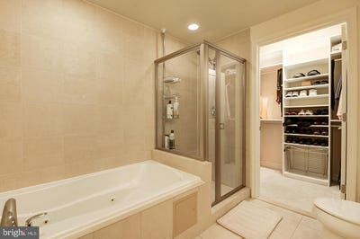 /international/us/11990-market-street-reston-va-110099933608/