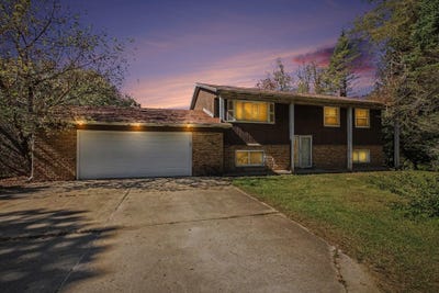 /international/us/5490-pingree-road-howell-mi-110120131149/