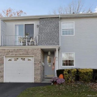 /international/us/336-commack-road-deer-park-ny-110106703503/