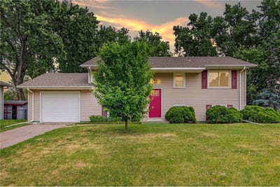 /international/us/2533-103rd-avenue-nw-coon-rapids-mn-110108707402/