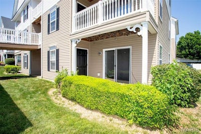 /international/us/15103-spring-creek-lane-o-fallon-mo-110108936515/