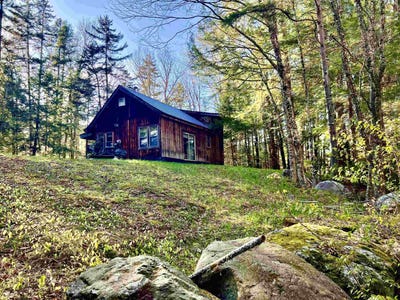 /international/us/559-corporation-road-rochester-vt-110108127555/