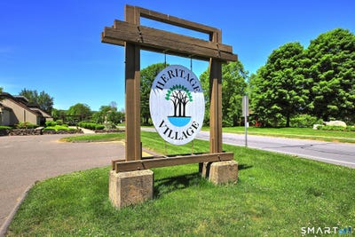 /international/us/273-heritage-village-southbury-ct-110107711671/