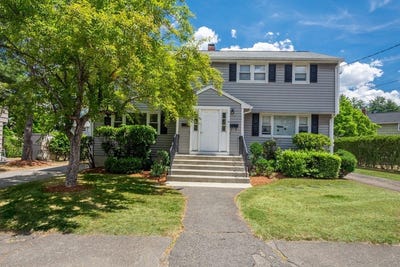 /international/us/14-bradford-rd-winchester-ma-110108903379/