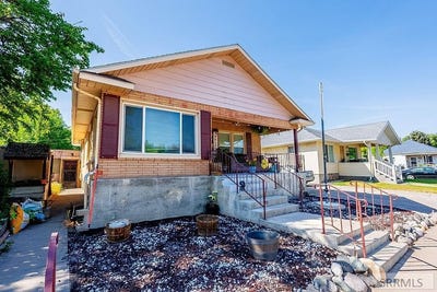 /international/us/1046-e-lander-street-pocatello-id-110103388946/