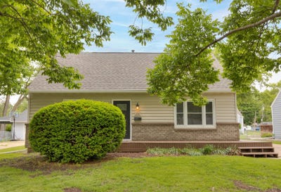/international/us/2518-62nd-street-des-moines-ia-110108332200/