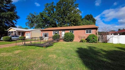/international/us/139-ruston-drive-newport-news-va-110120108212/