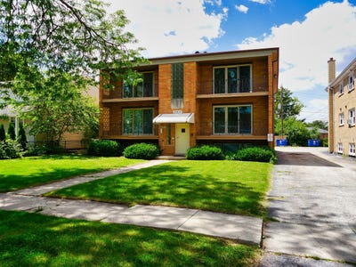 /international/us/10410-moody-ave-chicago-ridge-il-110108427372/
