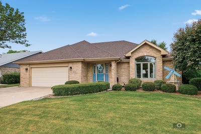 /international/us/19600-edgebrook-lane-tinley-park-il-110108814592/