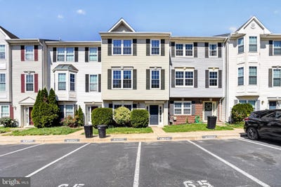 /international/us/7706-periwinkle-way-severn-md-110107846389/