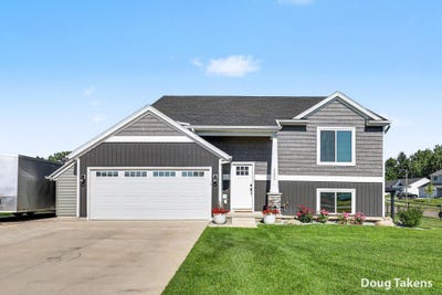 /international/us/4225-butternut-drive-wayland-mi-110108501875/